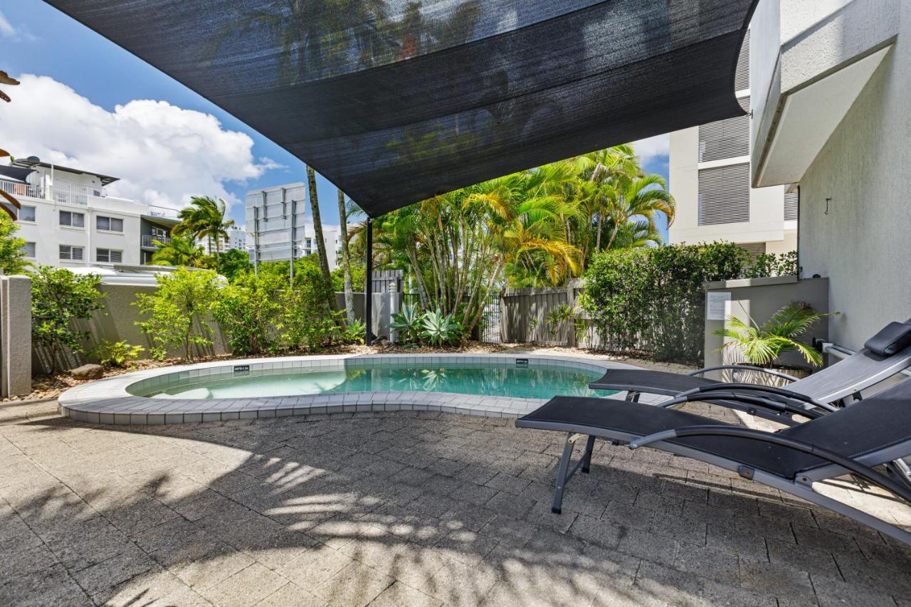 The Penthouse Mooloolaba, Private Luxury Rooftop Living Exterior photo